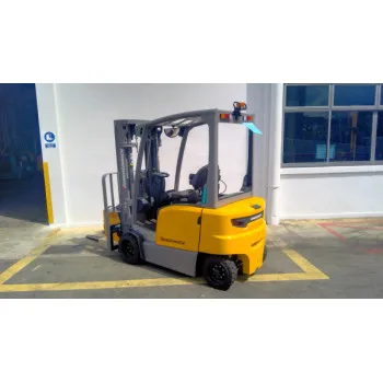 EFG 425 Four Wheel Counterbalance truck