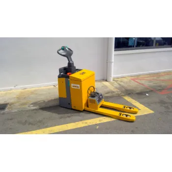 ERE Ride-On Pallet Truck