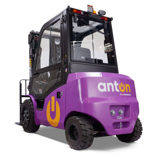 Electric forklift - CBH 2.0 | Mast 4500mm | AntOn by Jungheinrich