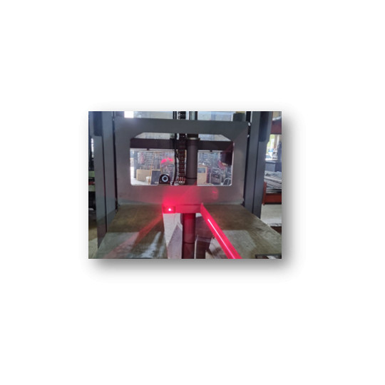 Mast Camera w Laser Line